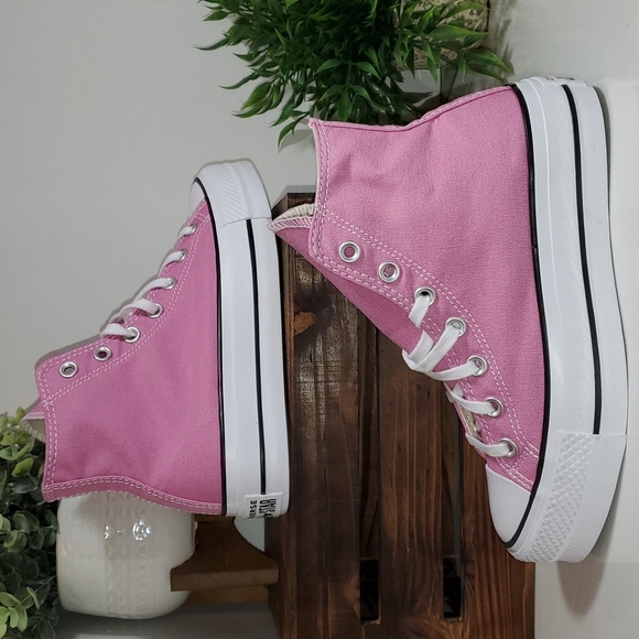 Converse CTAS LIFT HI PLATFORM WOMEN SZ  / 571631C - Picture 4 of 14